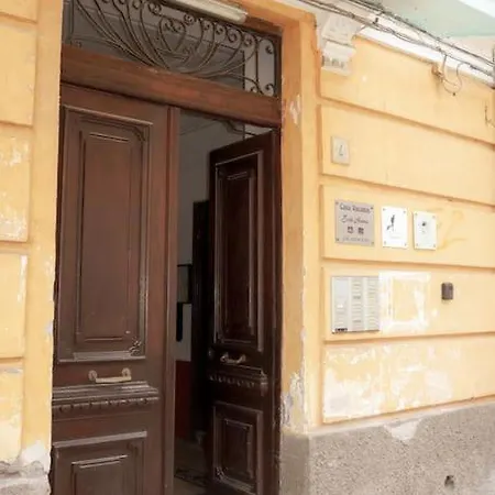 Icon Living アパート